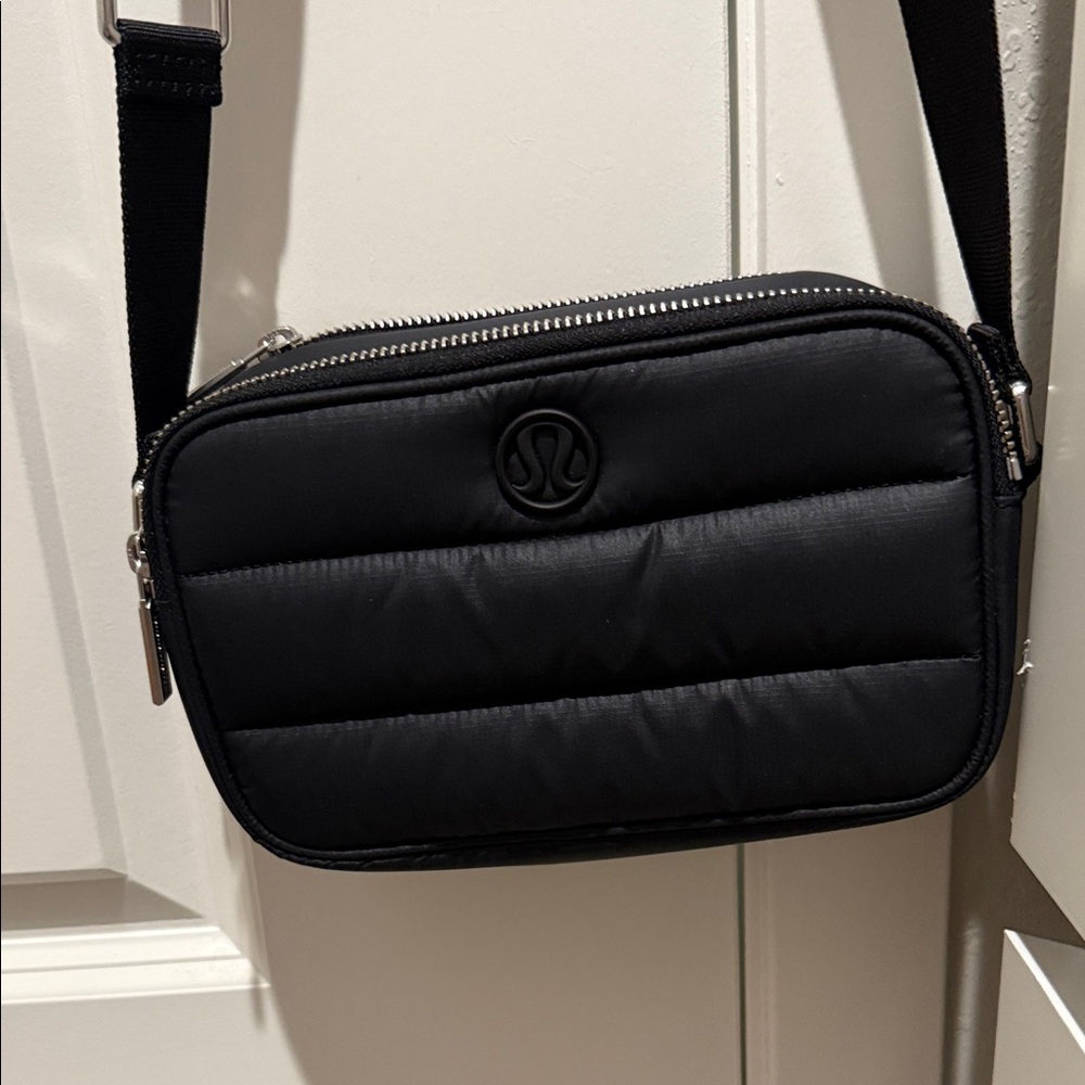 lululemon athletica Black womens cross body bag